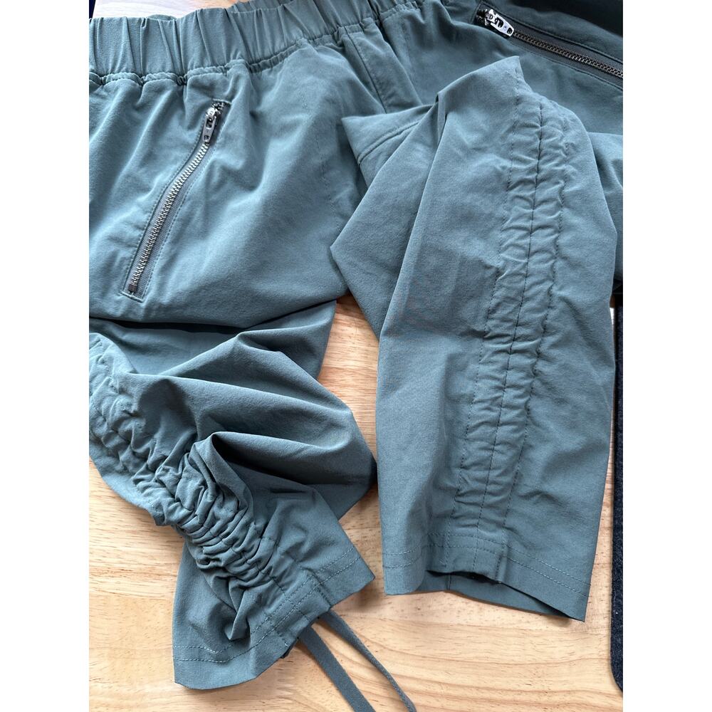 Athleta Cinchable Lightweight Aspire Ankle Jogger Pants, Size 2, EUC - Picture 4 of 6